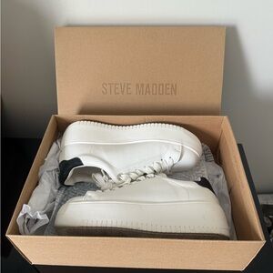 Steve Madden White and Black Platform Sneakers